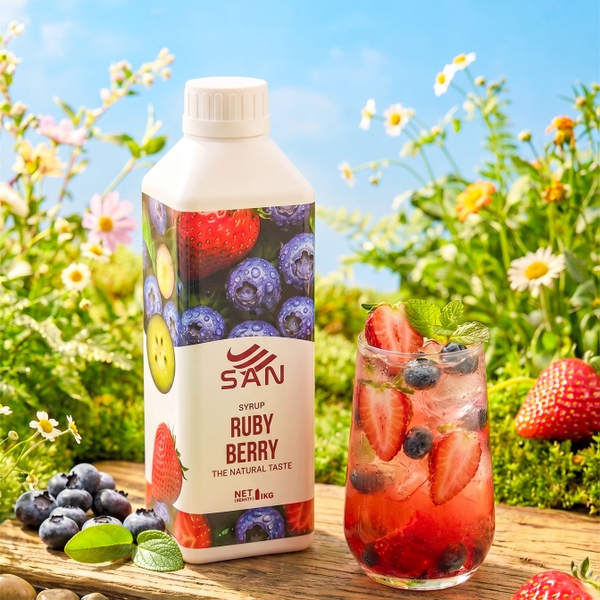 Syrup Berry Quả Mọng SAN Chai 1Kg – Siro Pha Trà Trái Cây, Soda, Cocktail