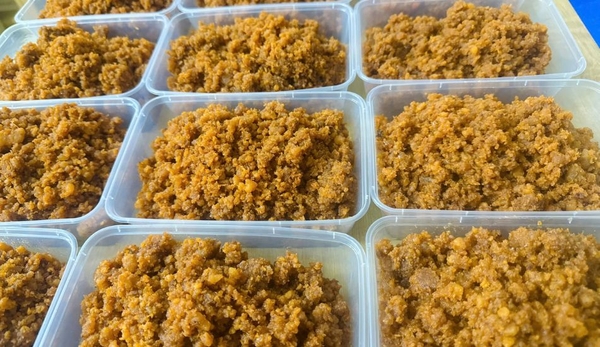 Thịt chưng mắm tép Yến Ngân