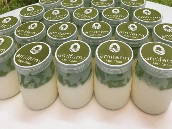 Sữa chua uống mix thạch lá nếp Amifarm