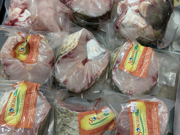 Cá trắm cỏ sông Đà (kg)