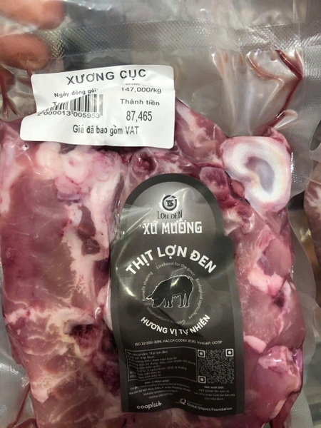 Thịt lợn đen Xứ Mường Xương Cục