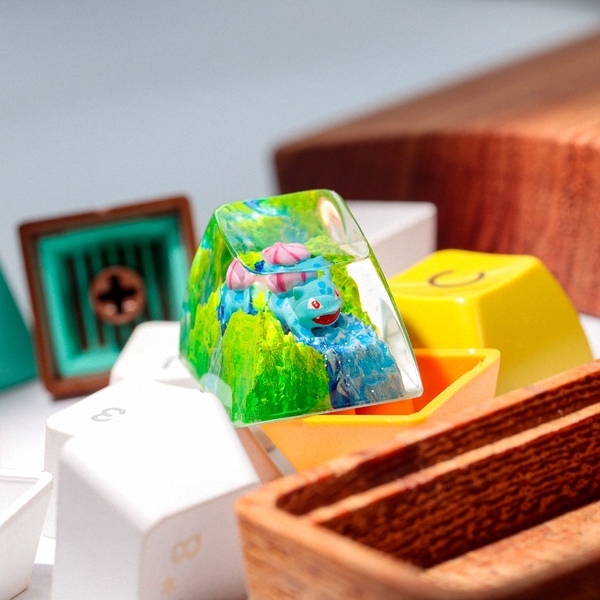 Pokemon - Bulbasaur Artisan Keycap Breakwooden 9