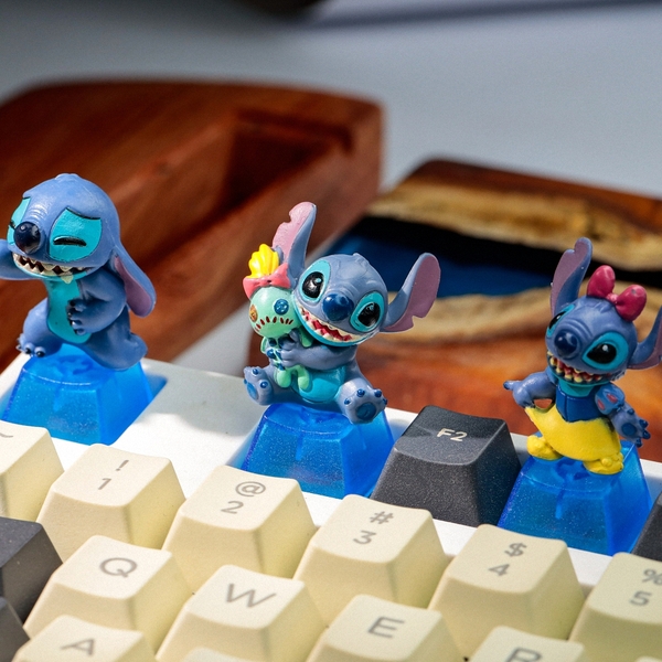 Stitch Artisan Keycap Breakwooden 10
