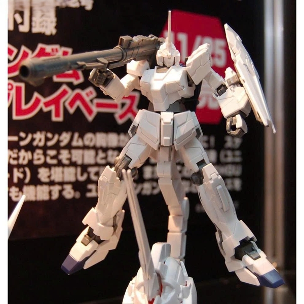 [HÀNG SẴN] BANDAI MÔ HÌNH LẮP RÁP 1/144 HG RX-0 UNICORN GUNDAM (UNICORN MODE)