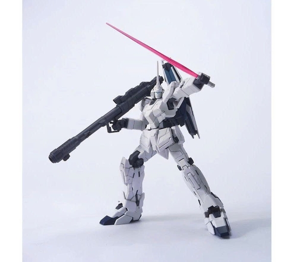 [HÀNG SẴN] BANDAI MÔ HÌNH LẮP RÁP 1/144 HG RX-0 UNICORN GUNDAM (UNICORN MODE)