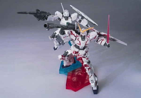 [HÀNG SẴN] BANDAI MÔ HÌNH LẮP RÁP 1/144 HG RX-0 UNICORN GUNDAM (UNICORN MODE)