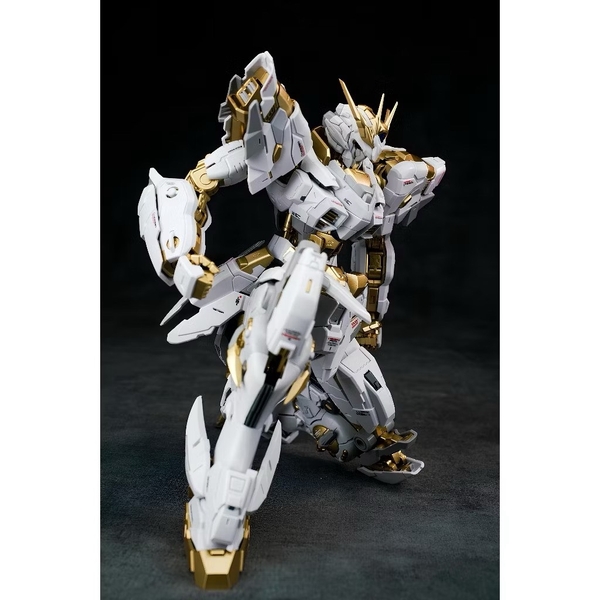 MÔ HÌNH LẮP RÁP OBERON MECHA 1/100 (TẶNG BONUS EFFECT LÔNG VŨ, RUNNER VÀNG)