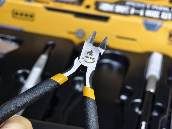 [HÀNG CÓ SẴN] HOBBY MIO BỘ DỤNG CỤ LẮP RÁP CAO CẤP MOTOR NUCLEAR GỒM 9 MÓN PORTABLE TOOL SET