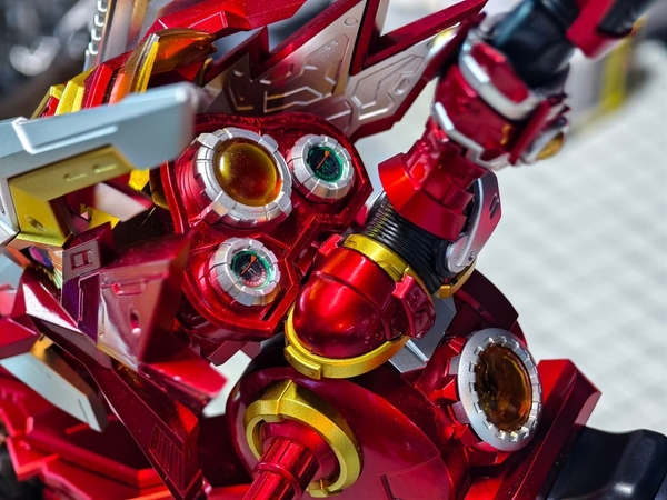 MÔ HÌNH LẮP RÁP ULTRA BEAST FORCE UBF-H01 KINO WITH KIRIN MOTOR