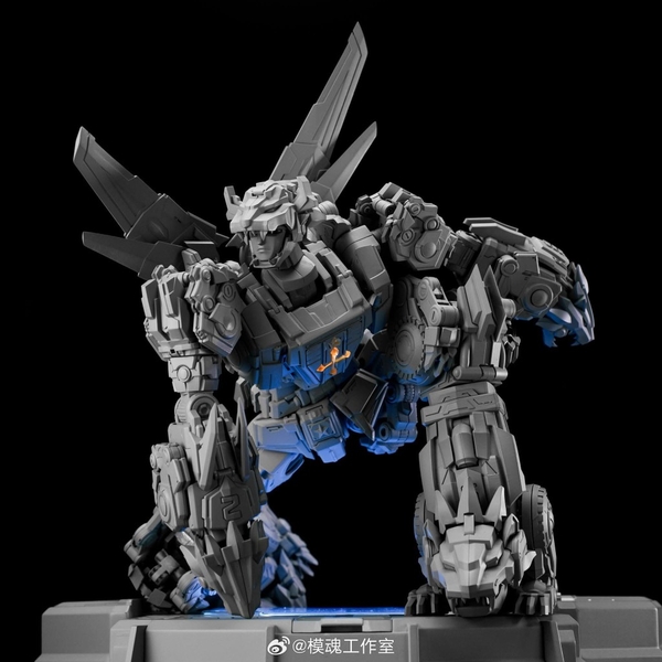 [HÀNG ĐẶT TRƯỚC] MÔ HÌNH DIE-CAST SƠN SẴN VOLTRON REBORN - BEAST KING (Chuyển dạng 5 mãnh thú)