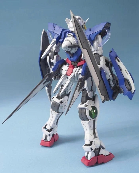 BANDAI Mô hình lắp ráp MG 1/100 Exia Gundam