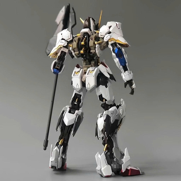 MÔ HÌNH LẮP RÁP MG Barbatos 8818 ver HiRM 2 form giáp 4th & 6th (tặng decal nước)