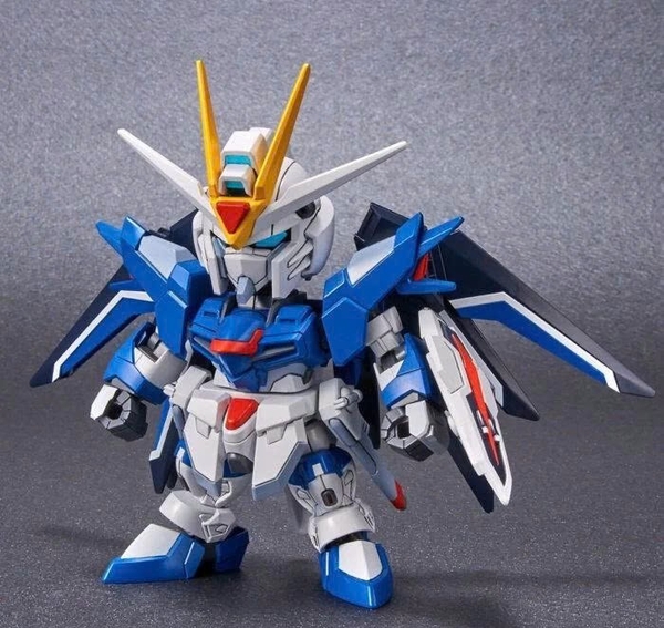[HÀNG CÓ SẴN] BANDAI Mô hình Gundam SD EX-Standard 20 Rising Freedom Gundam