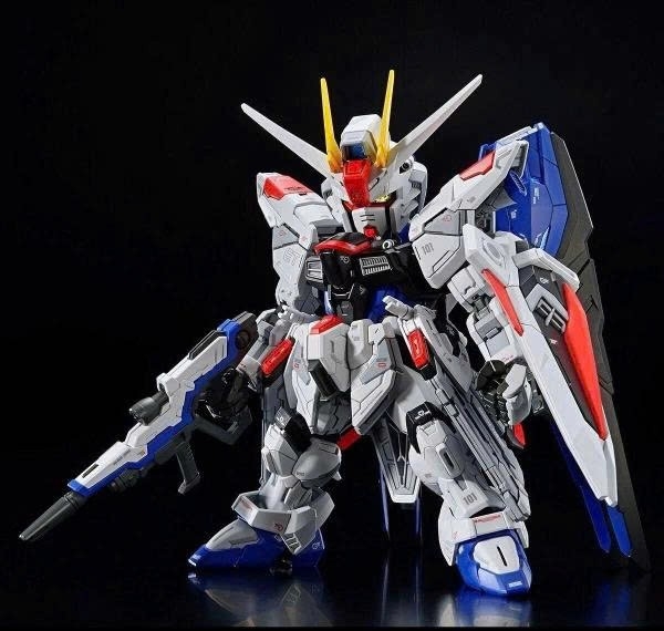 [HÀNG SẴN] BANDAI MÔ HÌNH LẮP RÁP MGSD FREEDOM GUNDAM