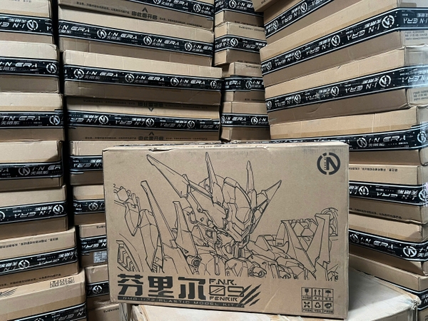 [TẶNG ÁO CHOÀNG + FREESHIP] MÔ HÌNH LẮP RÁP IN ERA+ RMD 1/72 FENRIR MODEL KIT (CÓ BASE, DECAL NƯỚC)