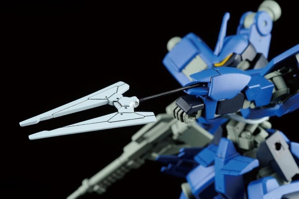 [HÀNG CÓ SẴN] BANDAI MÔ HÌNH LẮP RÁP HG 1/144 MCGILLIS'S SCHWALBE GRAZE IBO
