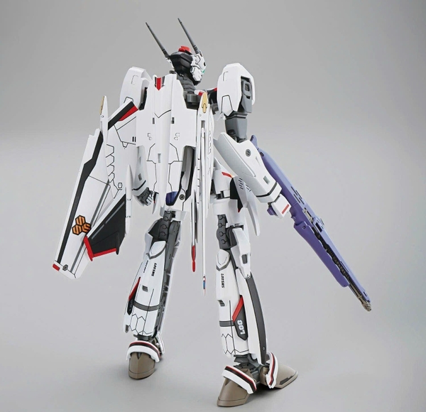 [HÀNG SẴN] BANDAI MÔ HÌNH LẮP RÁP HG 1/100 VF-25F MESSIAH VALKYRIE ALTO CUSTOM