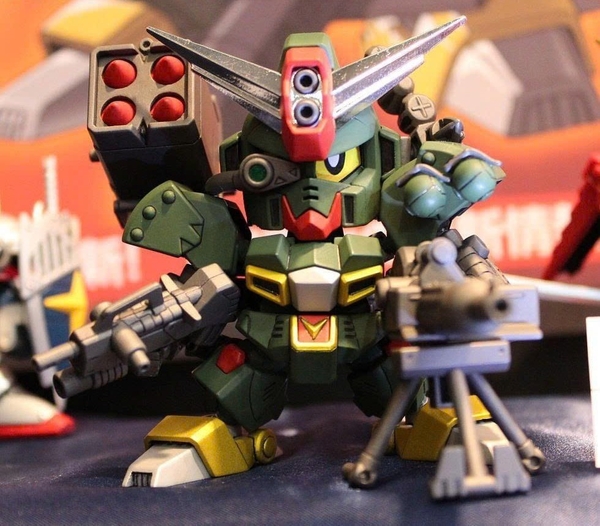 [HÀNG CÓ SẴN] BANDAI Mô hình lắp ráp SD BB375 LEGENDBB COMMAND GUNDAM