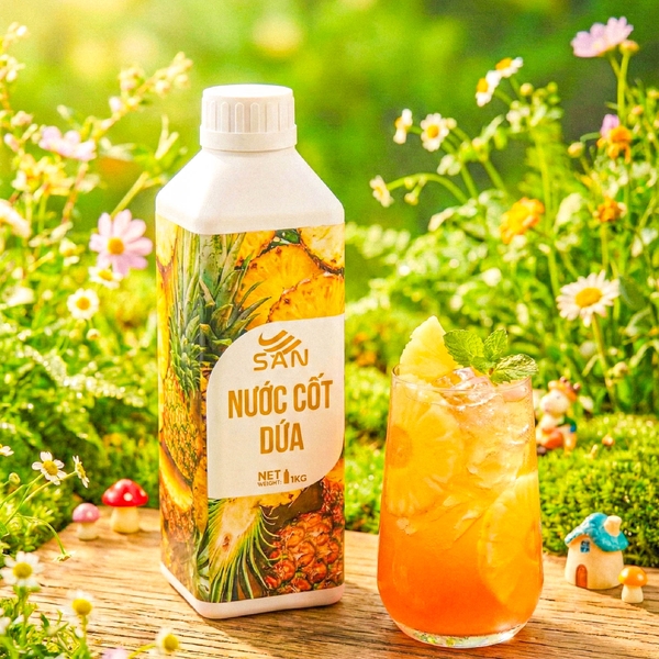 NƯỚC CỐT DỨA Chai 1Kg, tặng sách công thức, tiện dụng, trái cây tự nhiên, đậm đặc, chuyên dùng pha chế trà trái cây, soda