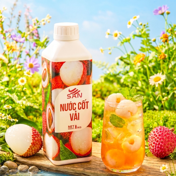 Nước Cốt Vải SAN Chai 1Kg – Nguyên Liệu Pha Chế Trà Vải, Trà Trái Cây, Soda