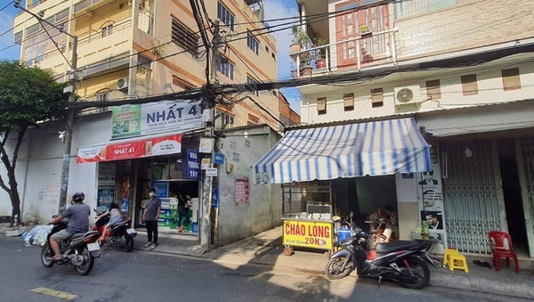 Người phụ nữ đâm chết nam thanh niên ở quận Tân Bình