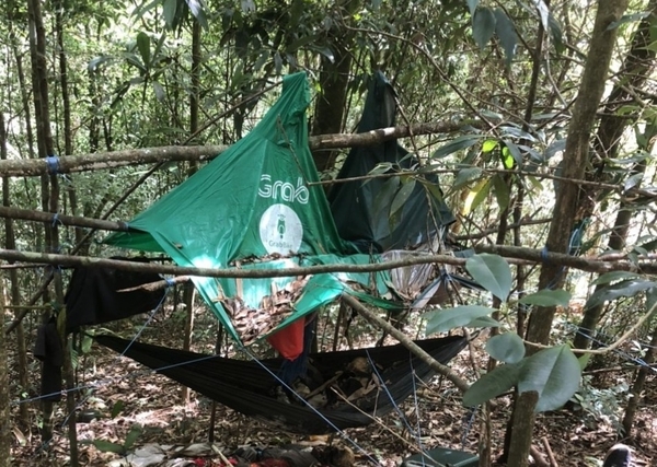 Gia Lai: Khám nghiệm 2 bộ xương người nằm trên võng trong rừng sâu