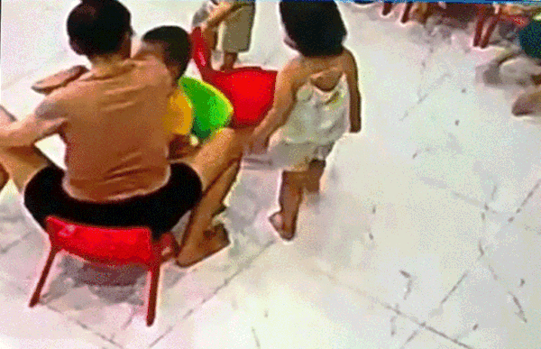 Cô giáo dùng cùi chỏ ‘tác động’ vào mặt trẻ bị phạt 15 triệu đồng