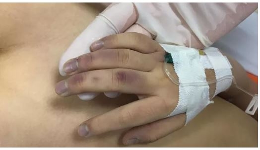 Bố đánh con gái 6 tuổi tuổi tử vong