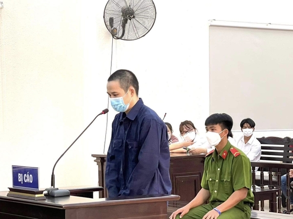 Bình Dương: Bị cáo dùng bom giả cướp PGD ngân hàng ở Bàu Bàng lãnh án