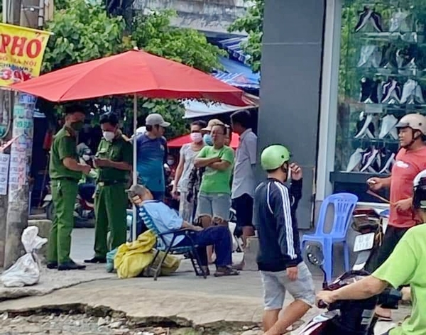 Bác bảo vệ mất ngay vỉa hè: Gia đình ‘cảm ơn nghĩa tình Sài Gòn’