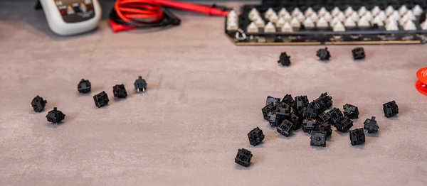 Hướng dẫn chọn switch bàn phím cơ cho người mới !