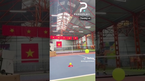 Tập speed up trái hai tay với máy bắn bóng Pusun PP Smart Pro