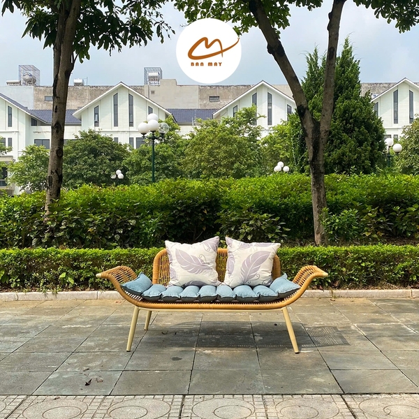 Ghế mây nhựa khung thép, ghế thư giãn cánh én nội thất Bản Mây, ngôi được 2 người