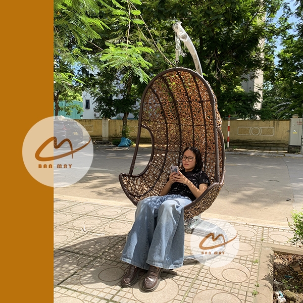 Ghế Xích Đu Ban Công Lưng Tôm Đan Dây 3D – Giải Pháp Thư Giãn Cho Không Gian Nhỏ