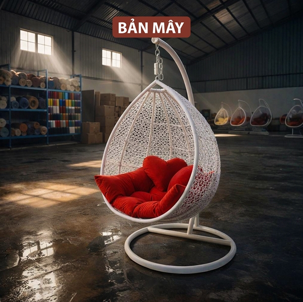 Ghế Xích Đu Sân Vườn Dáng Trứng – Thiết Kế Đơn Tối Giản Cho Không Gian Ngoài Trời