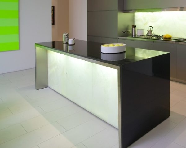Đá Nhân Tạo Gốc Thạch Anh Vicostone | BQ262 – Crystal Black