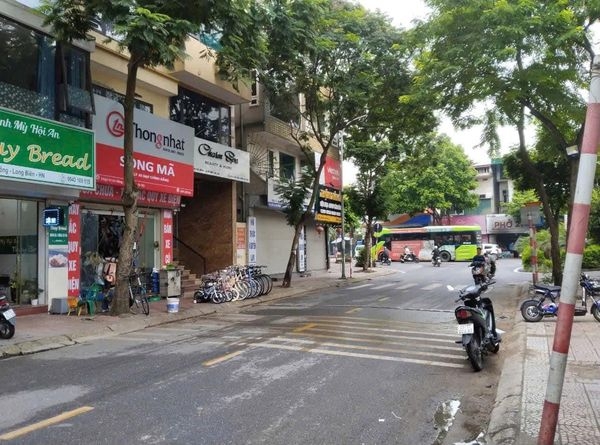 13TRIỆU CHO THUÊ MẶT BẰNG KD PHỐ SÀI ĐỒNG 60M. NHẬN NHÀ LUÔN