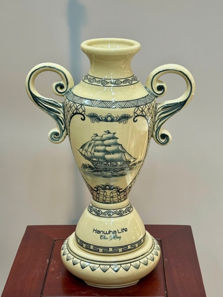 Cúp Cao 30cm Quà Tặng Sự Kiện Cho Doanh Nghiệp