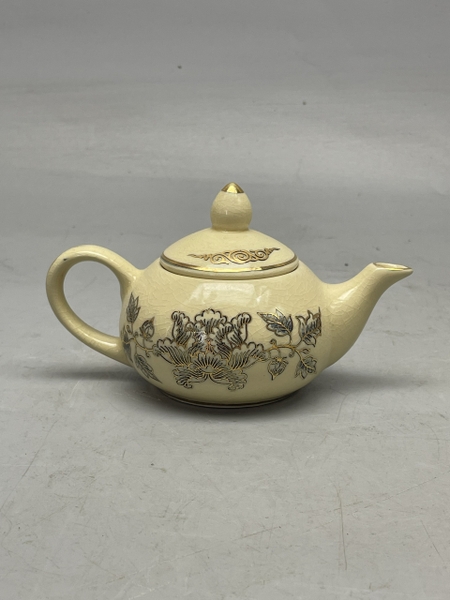 Bộ Trà Thờ Vẽ Vàng 24K