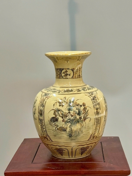 Bình Bảo Châu Tứ Cảnh Cao 28cm Gốm Chu Đậu Vẽ Vàng