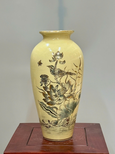 Bình Như Ý Hoa Sen Cao 35cm Gốm Chu Đậu Vẽ Vàng