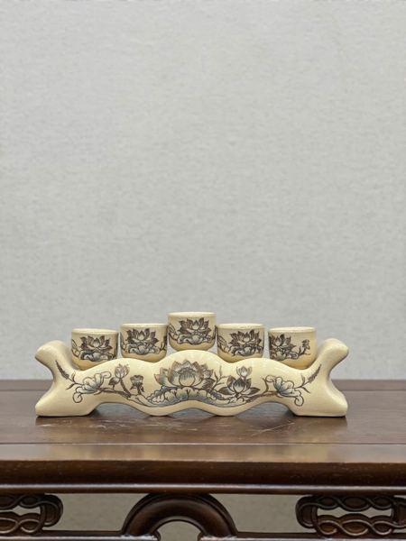 Kỷ 5 Chén Hoạ Tiết Sen Vẽ Vàng 24K