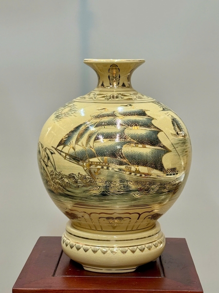 Bình Hút Lộc Nhị Cảnh Thuận Buồm Xuôi Gió - Công Thành Danh Toại Cao 36cm Vẽ Vàng