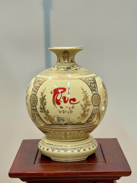 Bình Hút Lộc Tứ Cảnh Chữ Phúc Cao 29cm Gốm Chu Đậu Vẽ Vàng