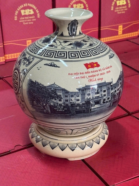 Bình Tài H25 Lộc Nhị Cảnh In Logo Đại Hội Đảng