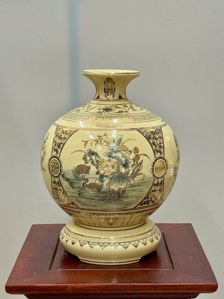 Bình Hút Lộc Tứ Cảnh Bốn Mùa Cao 29cm Gốm Chu Đậu Vẽ Vàng