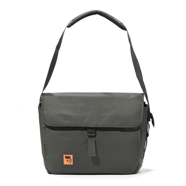 Cặp xách đựng Laptop 15.6 inch chính hãng Mikkor dòng The Mina Messenger