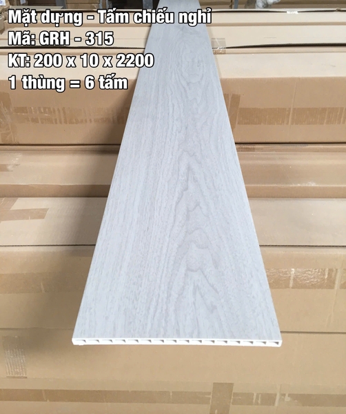 GR 300x22x2200 Cổ bậc 8mm (chiếu nghỉ) GRH-315