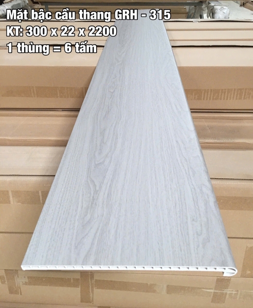 GR 300x22x2200 Mặt Bậc cầu thang GRH-315