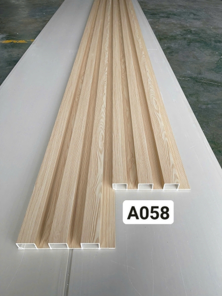 AT A058 205x28x3000mm Thanh lam 3SC PVC